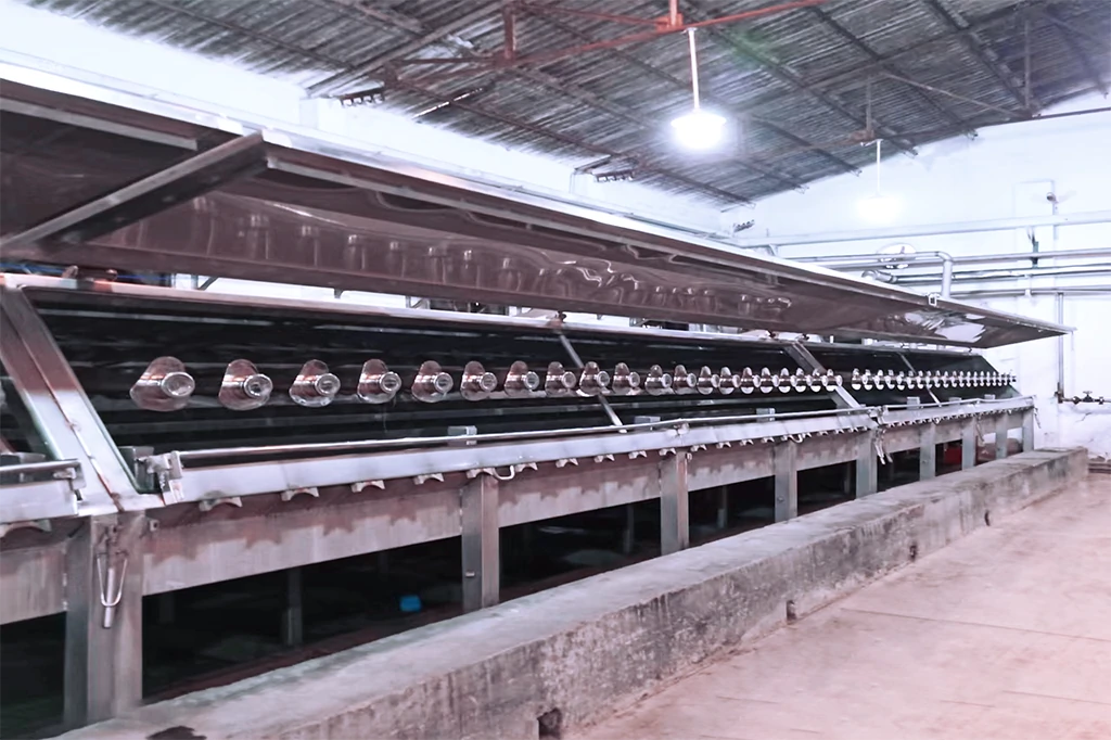 YM THREAD sweater workship